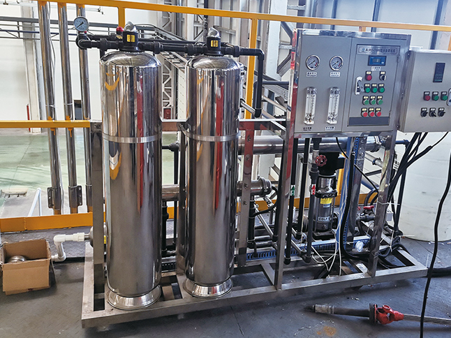 純水設(shè)備，純水設(shè)備供應(yīng)商，純水設(shè)備價格，純水設(shè)備的介紹，純水設(shè)備報價 